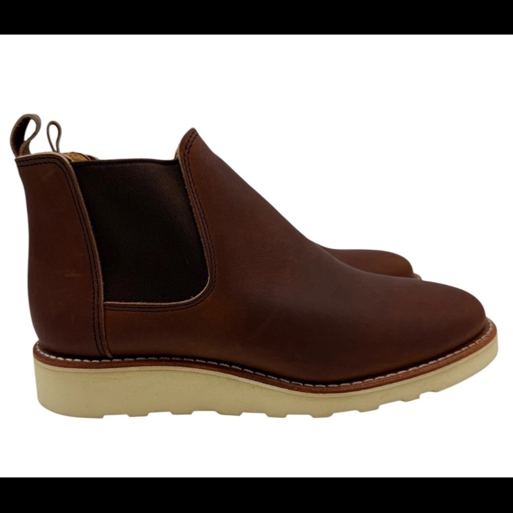 Women’s Brown Chelsea Boots 10B